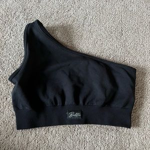 Bo+tee one shoulder sports bra